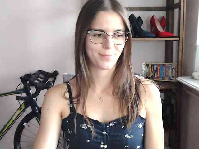 MegiKiss webcam