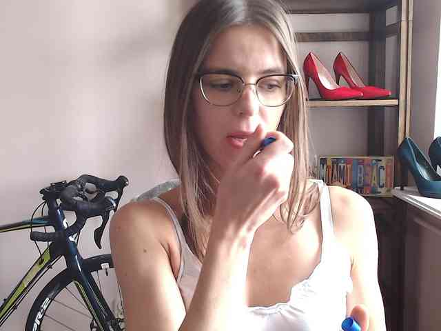 MegiKiss webcam