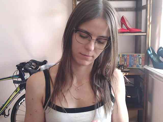 MegiKiss webcam