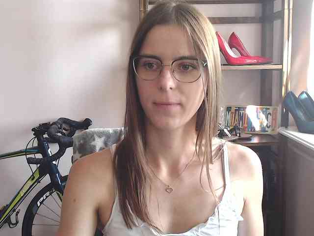 MegiKiss webcam