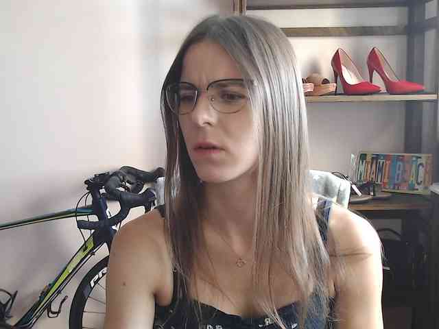 MegiKiss webcam
