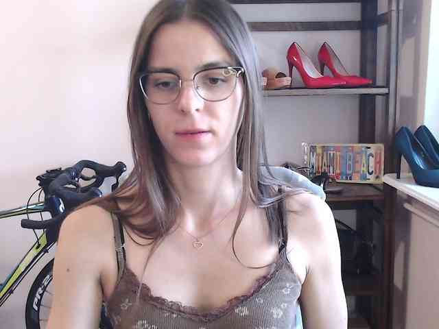 MegiKiss webcam