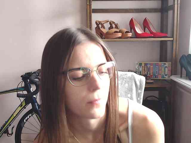 MegiKiss webcam