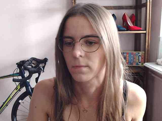 MegiKiss webcam