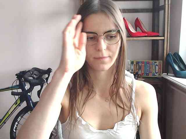 MegiKiss webcam