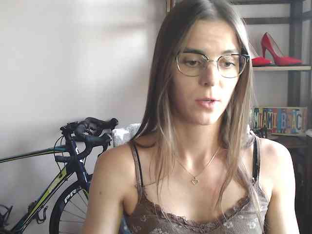 MegiKiss webcam
