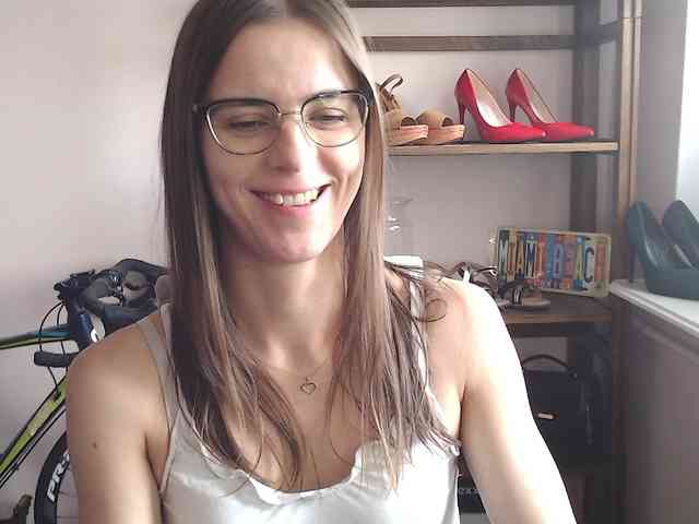 MegiKiss webcam