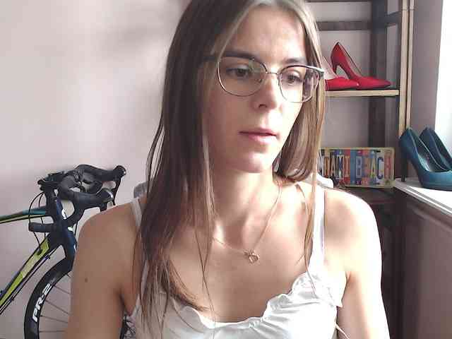 MegiKiss webcam