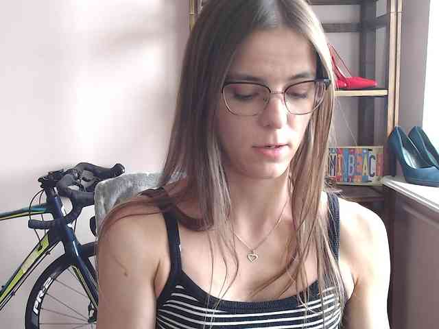 MegiKiss webcam