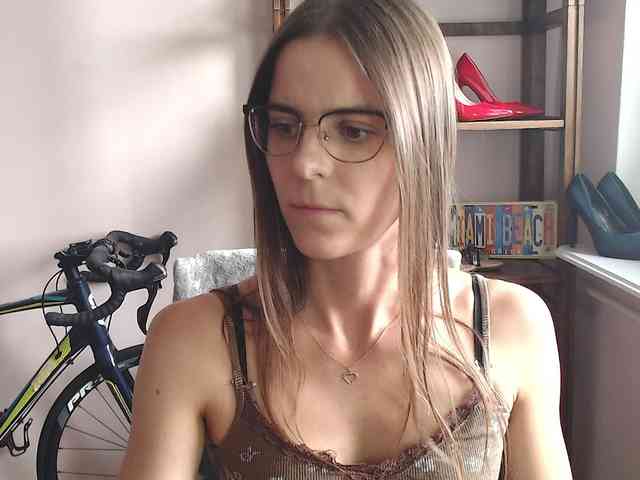 MegiKiss webcam