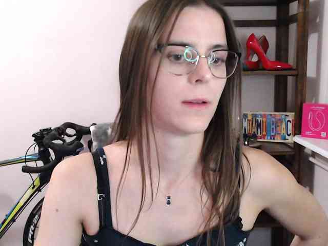 MegiKiss MegiKiss