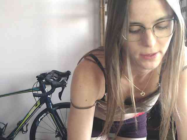 MegiKiss webcam