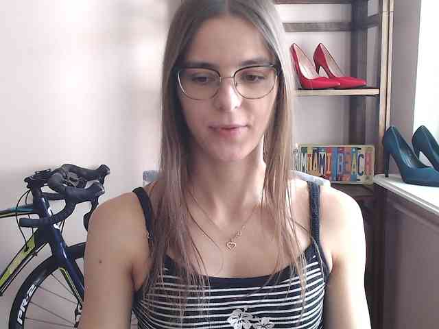MegiKiss webcam