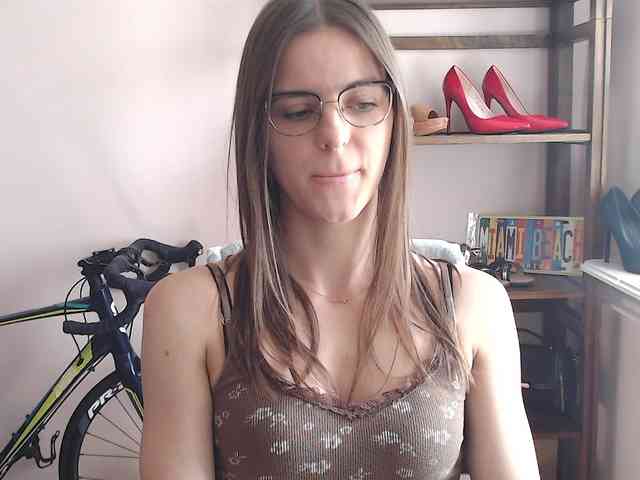 MegiKiss webcam