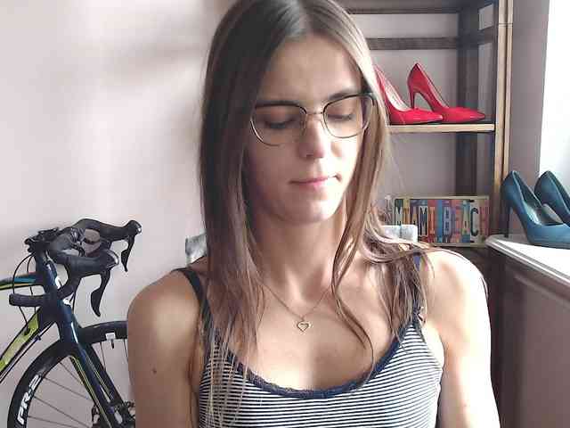 MegiKiss webcam
