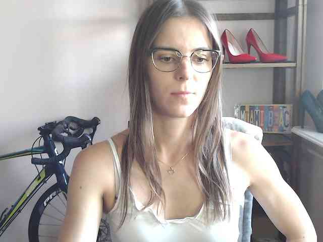 MegiKiss webcam
