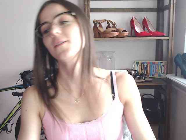 MegiKiss webcam