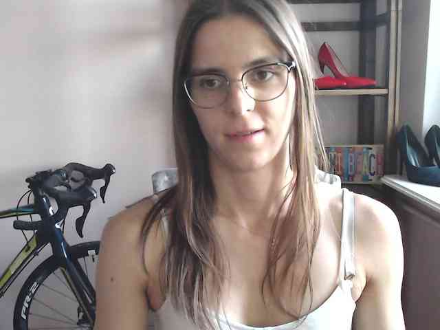 MegiKiss webcam