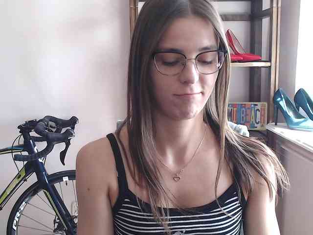 MegiKiss webcam