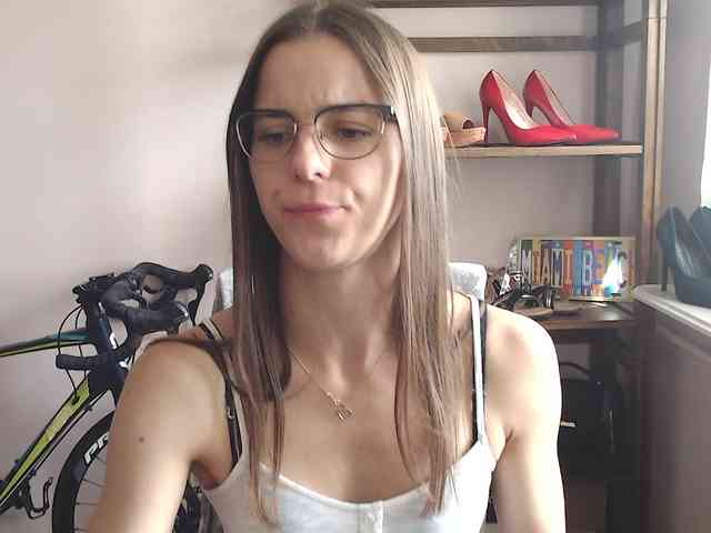 MegiKiss webcam