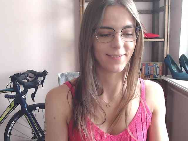 MegiKiss webcam