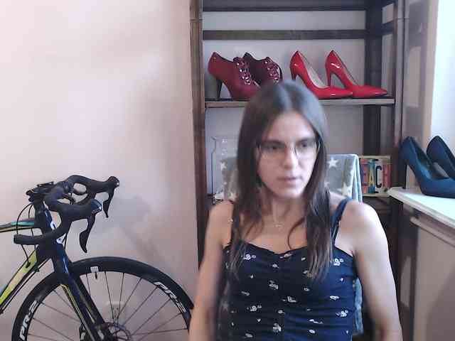 MegiKiss webcam