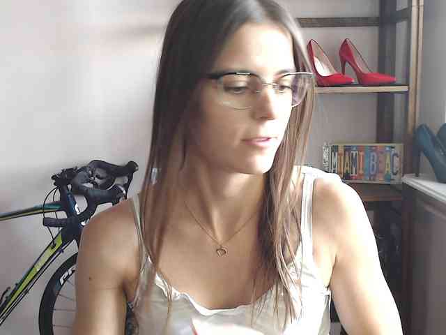 MegiKiss webcam