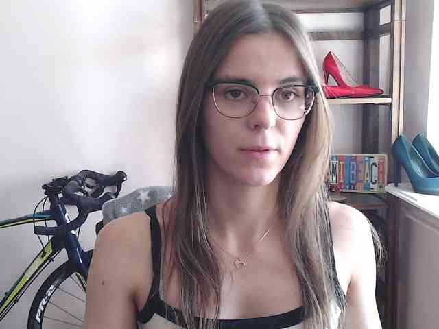MegiKiss webcam