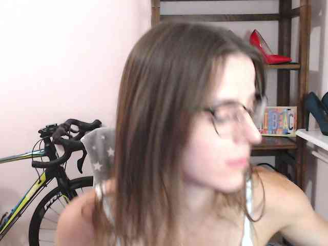 MegiKiss webcam