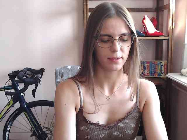 MegiKiss webcam