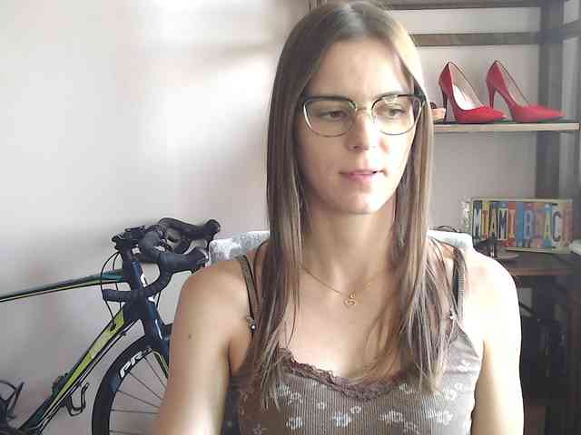 MegiKiss webcam