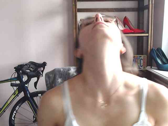 MegiKiss webcam