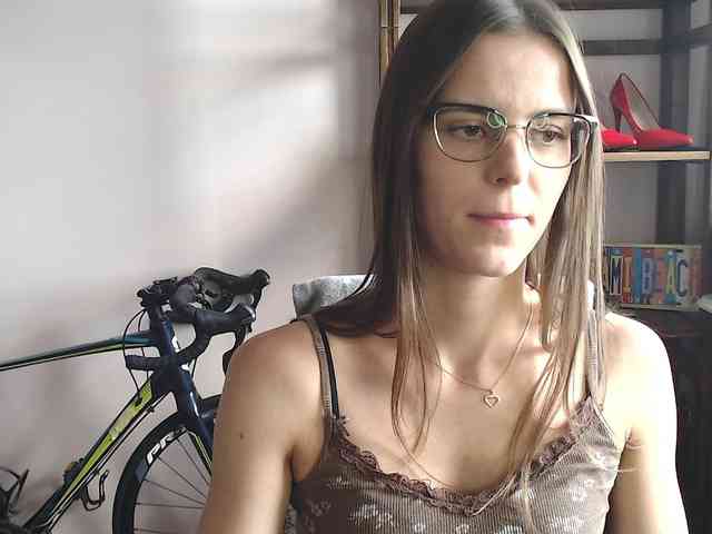 MegiKiss webcam