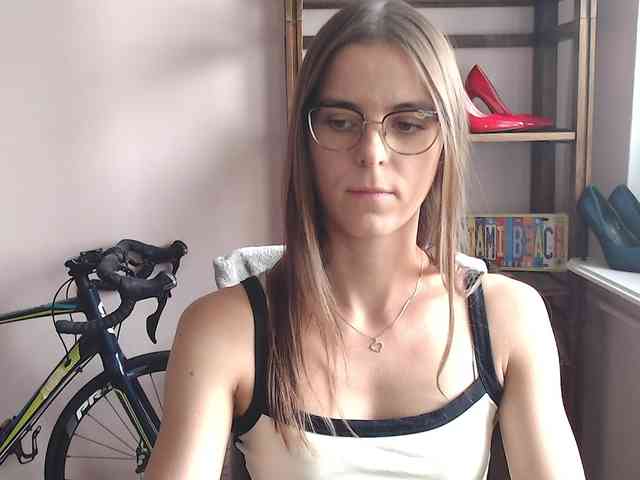 MegiKiss Live Webcam on BongaCams