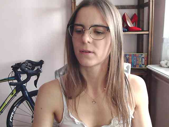 MegiKiss webcam