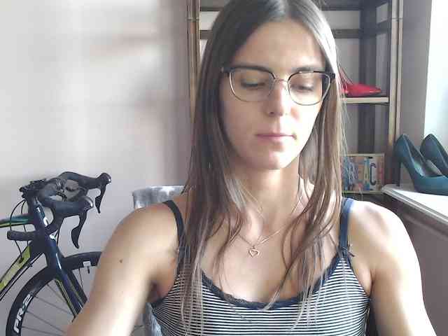 MegiKiss webcam