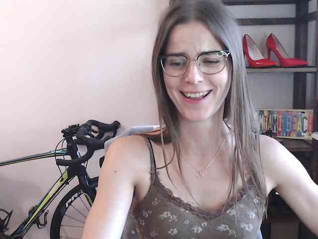 MegiKiss webcam