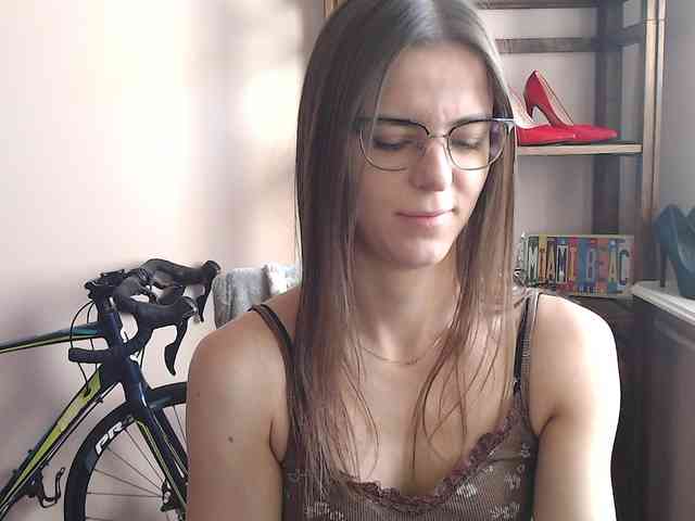 MegiKiss webcam