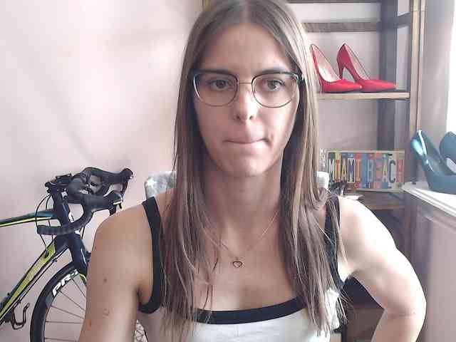 MegiKiss webcam