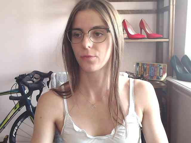 MegiKiss webcam