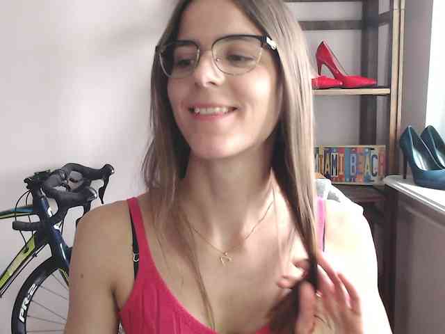 MegiKiss webcam