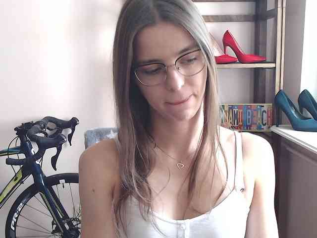 MegiKiss webcam