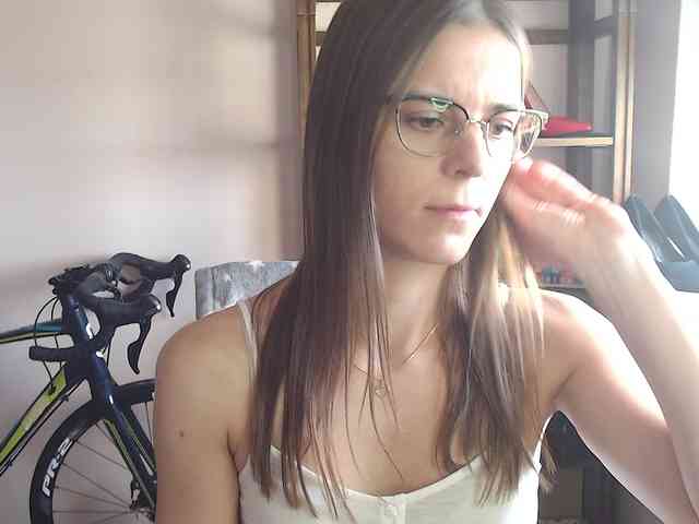 MegiKiss webcam