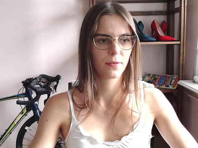 MegiKiss MegiKiss