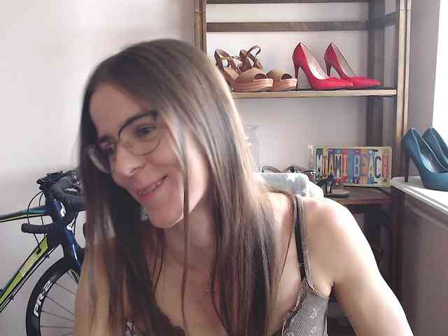 MegiKiss webcam