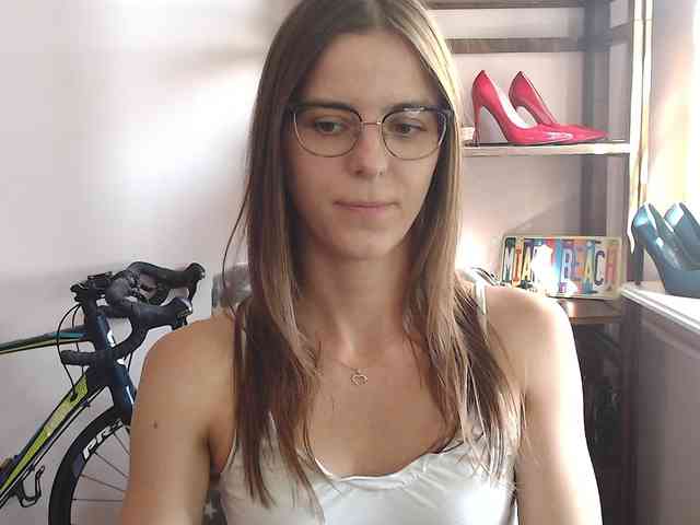 MegiKiss webcam
