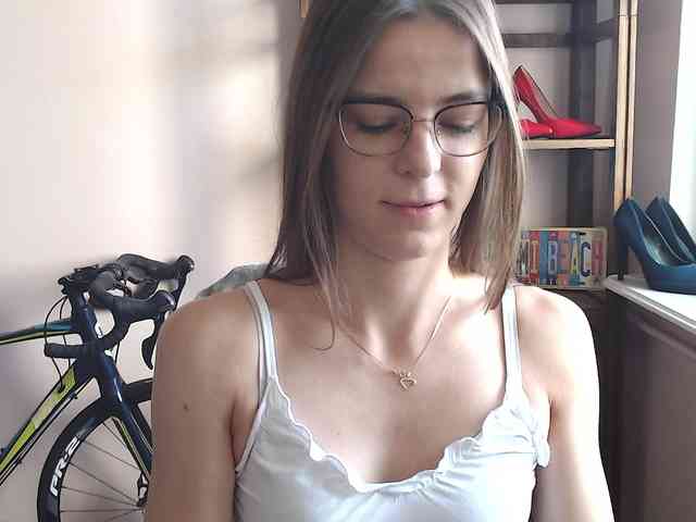 MegiKiss webcam