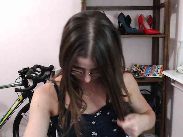 MegiKiss webcam