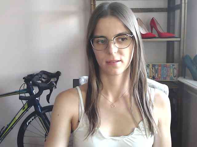 MegiKiss webcam