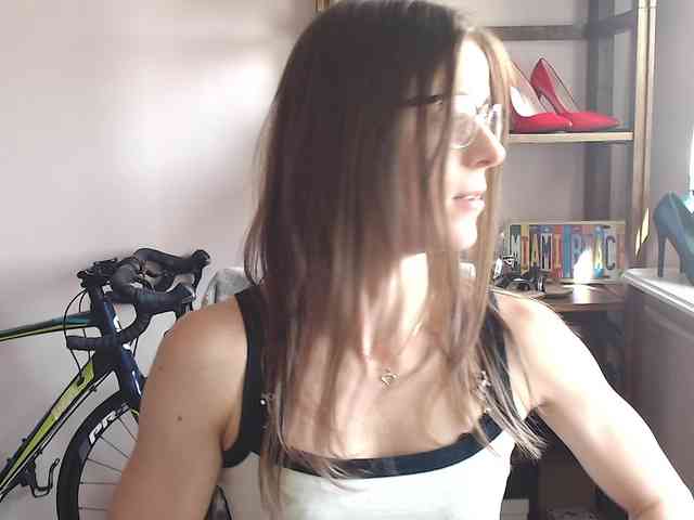 MegiKiss webcam